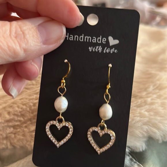 18K Gold hoops, freshwater Pearl Rhinestone heart earrings - Picture 2 of 3